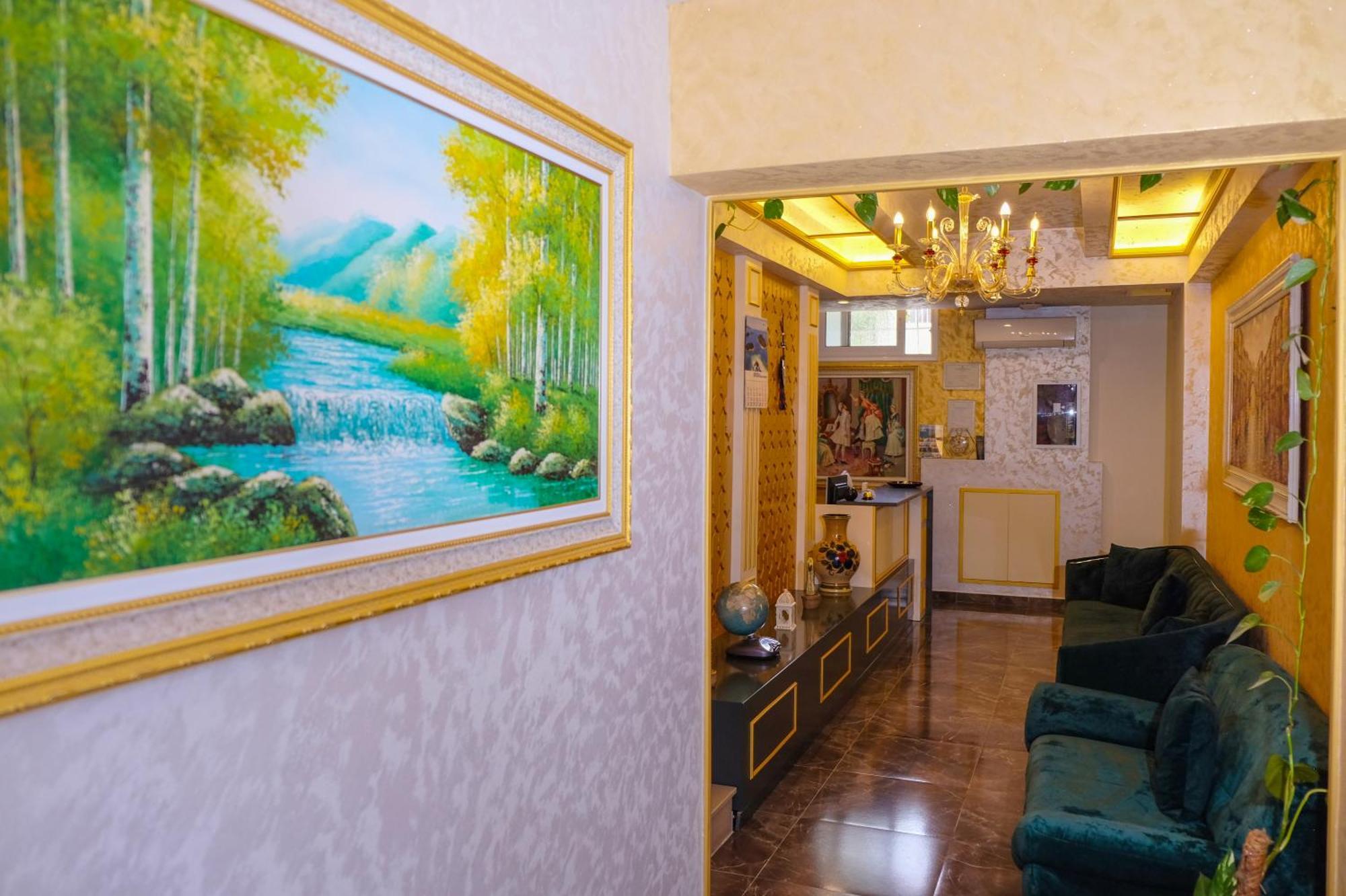 Laid Hotel Vlorë エクステリア 写真