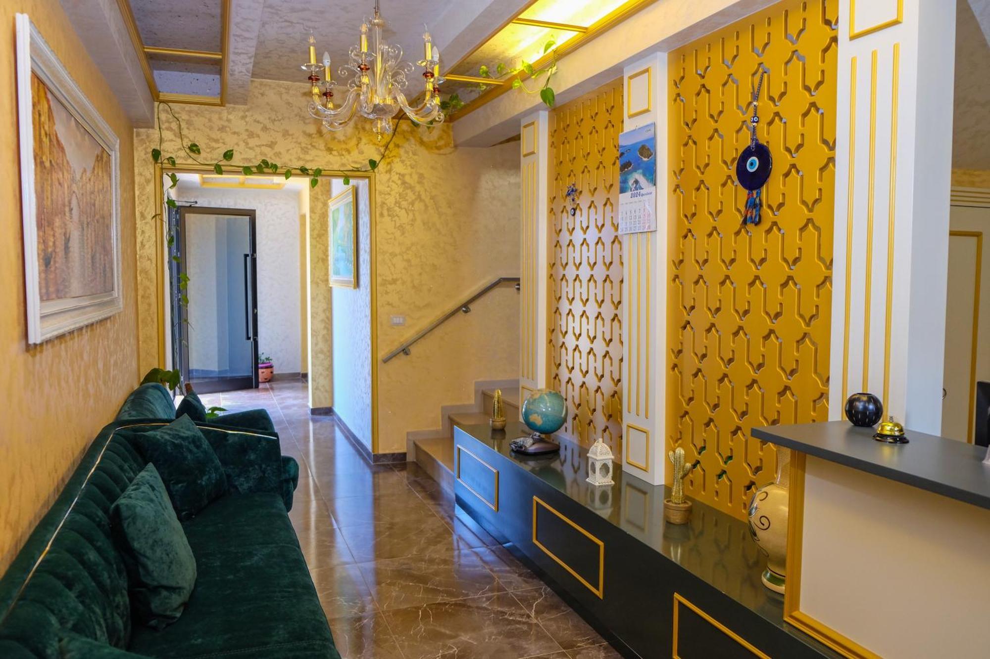 Laid Hotel Vlorë エクステリア 写真