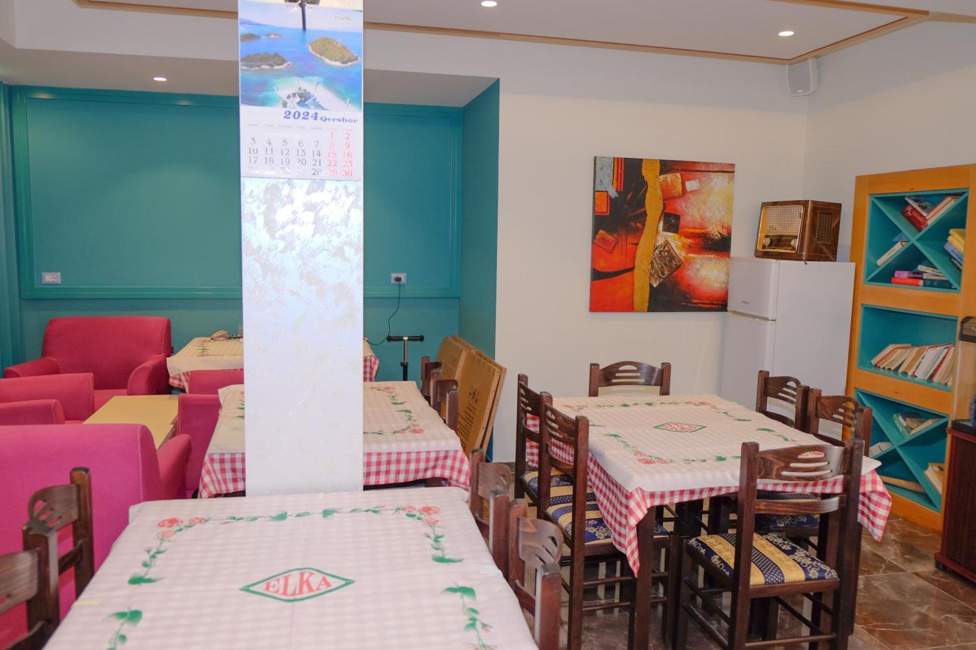 Laid Hotel Vlorë エクステリア 写真
