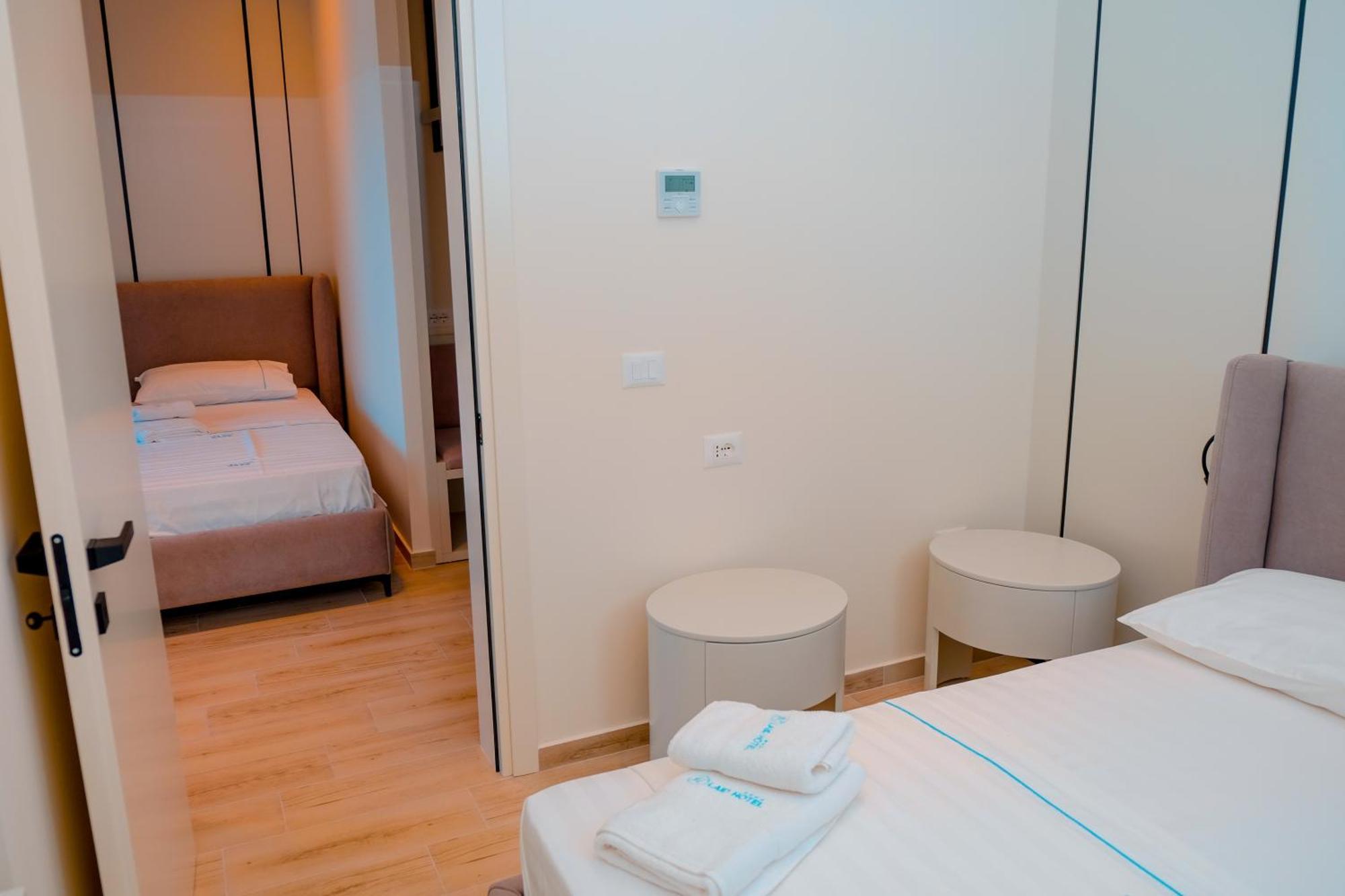 Laid Hotel Vlorë エクステリア 写真