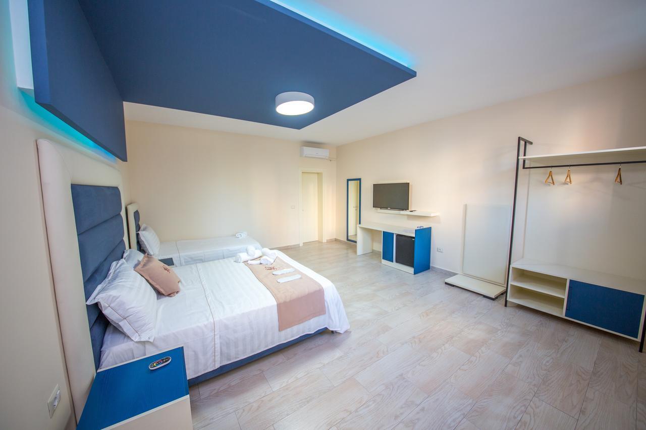 Laid Hotel Vlorë エクステリア 写真