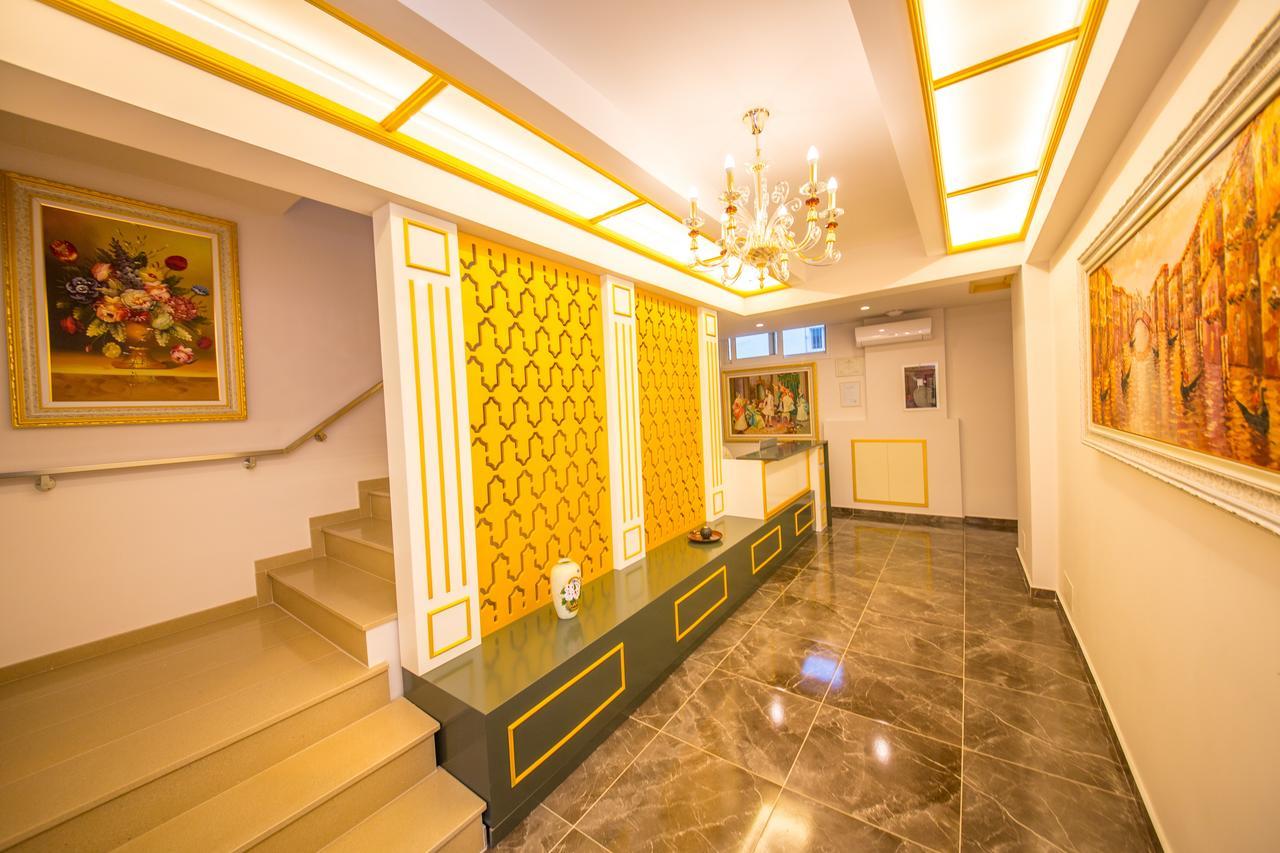 Laid Hotel Vlorë エクステリア 写真