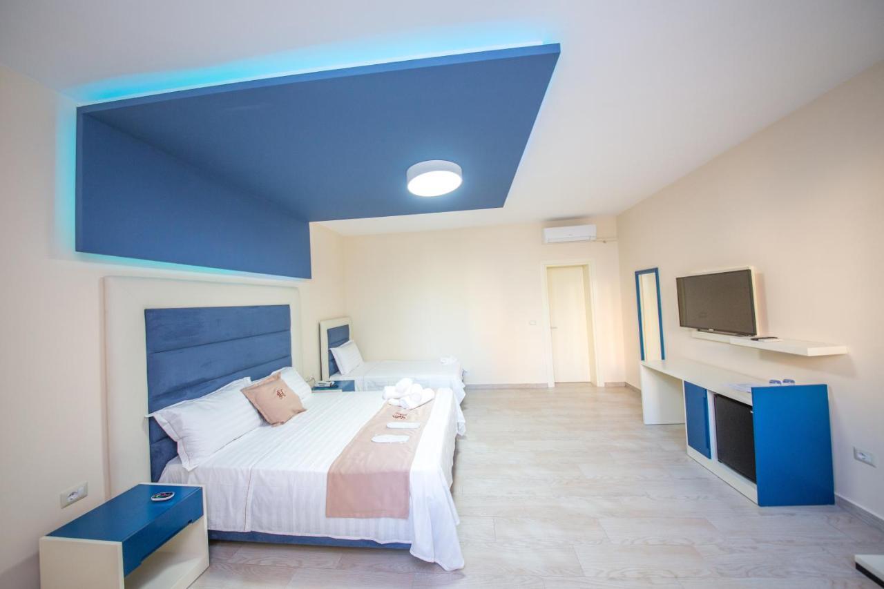 Laid Hotel Vlorë エクステリア 写真